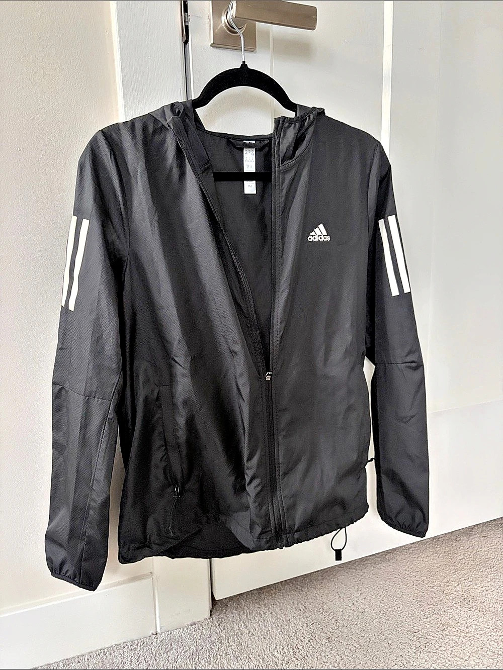 adidas Essentials 3-Stripes Full-Zip Windbreaker